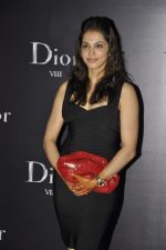 Isha Koppikar at Dior Anniversary bash in Four Seasons, Mumbai on 14th Oct 2011 (5).JPG